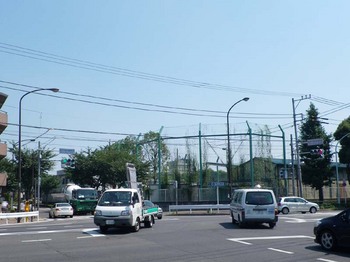 06touhachi_mitakast_crossing.jpg